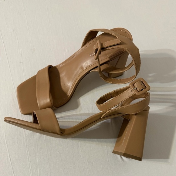 Madden Girl Tan Heeled Sandals - Picture 2 of 4